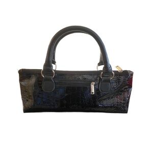 NWOT Elegant Black Crocodile-Embossed Insulated Wine Handbag